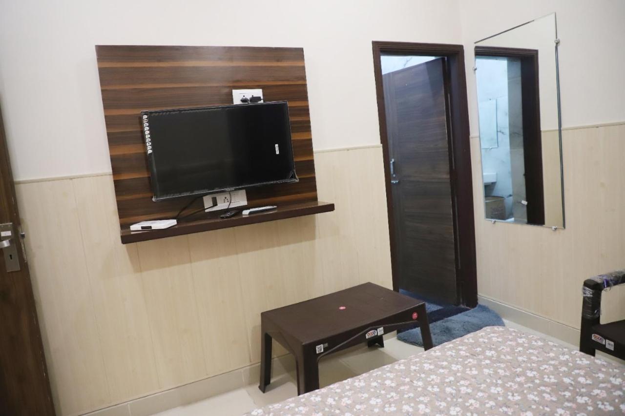Rk Lodge Amritsar Exterior foto