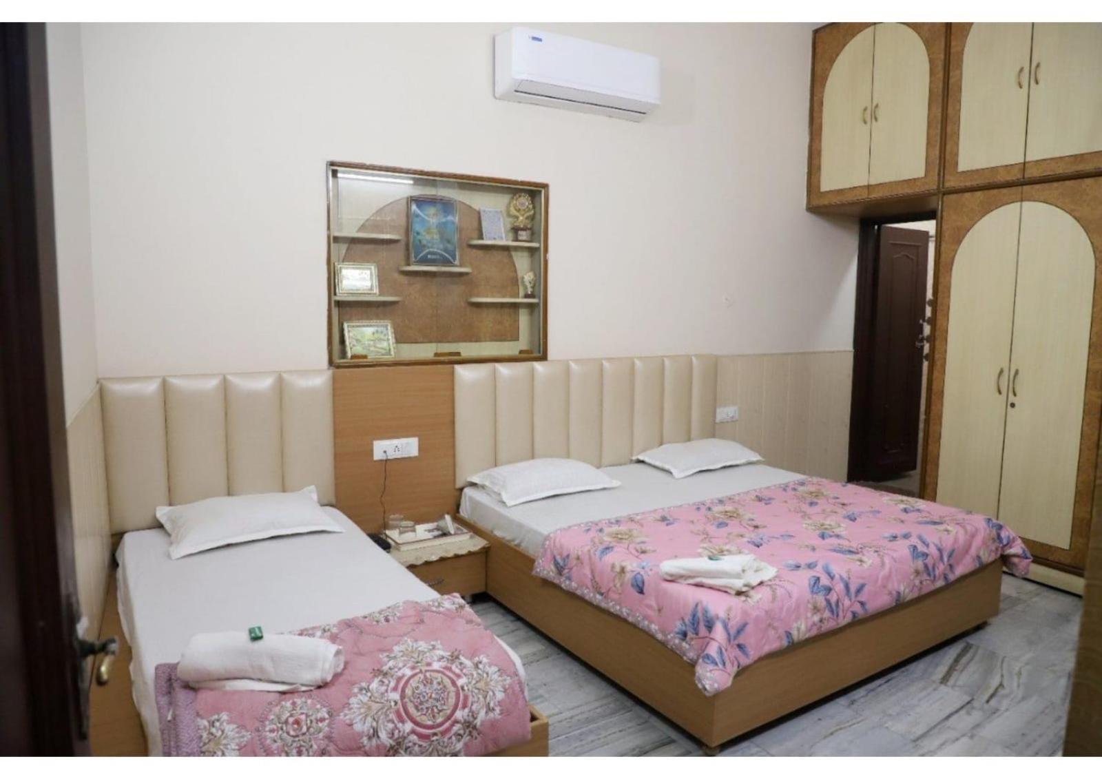 Rk Lodge Amritsar Exterior foto