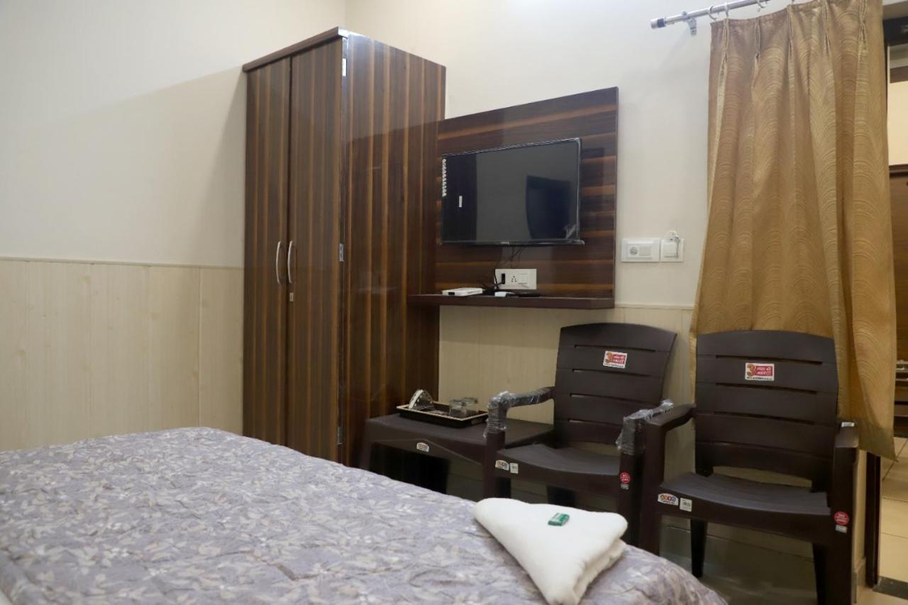 Rk Lodge Amritsar Exterior foto