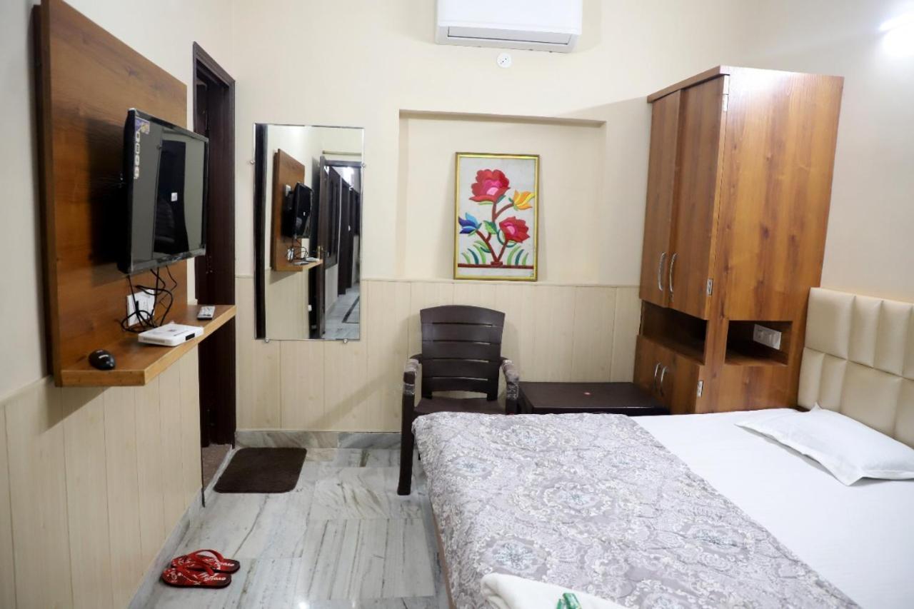 Rk Lodge Amritsar Exterior foto