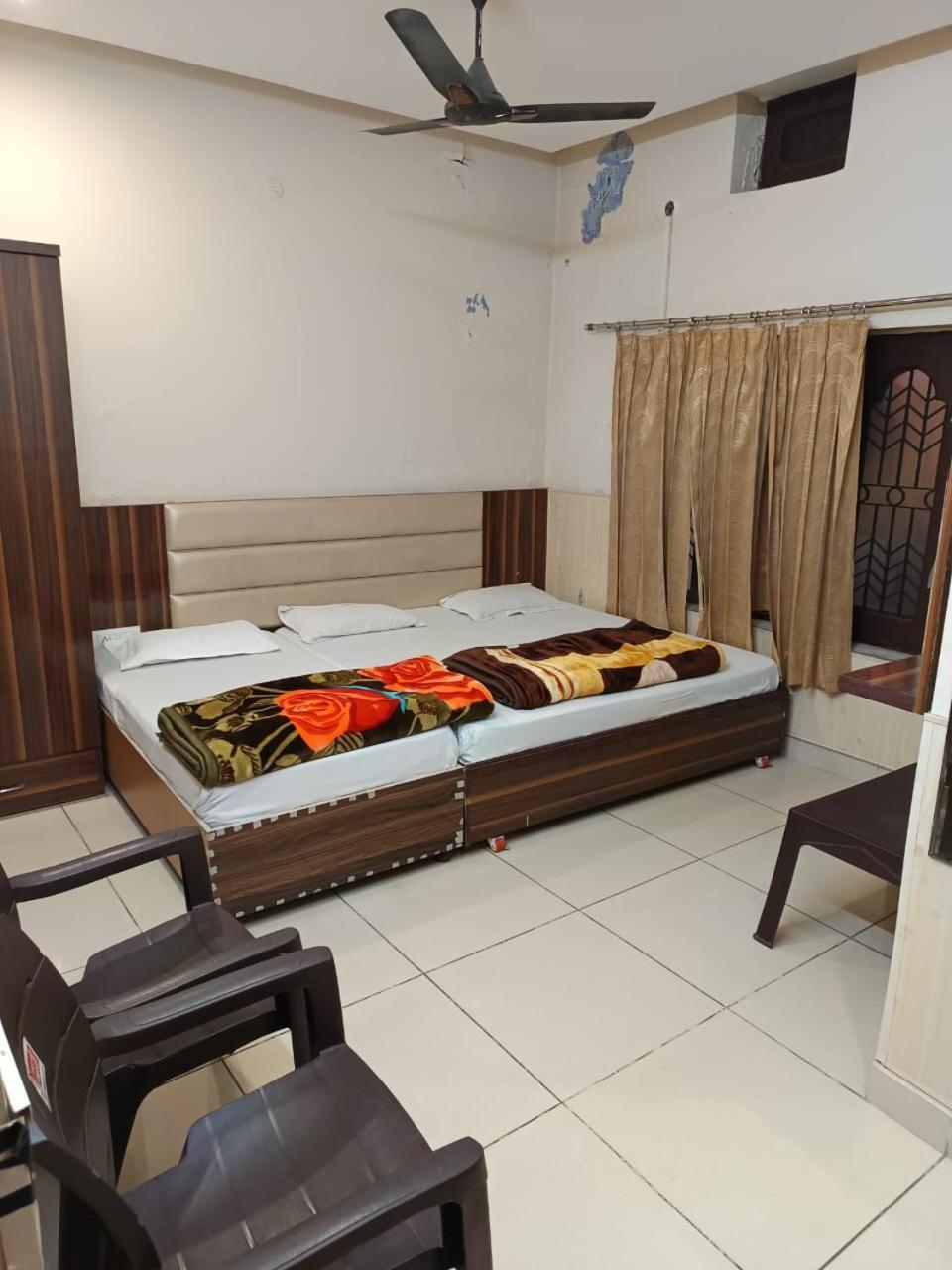 Rk Lodge Amritsar Exterior foto